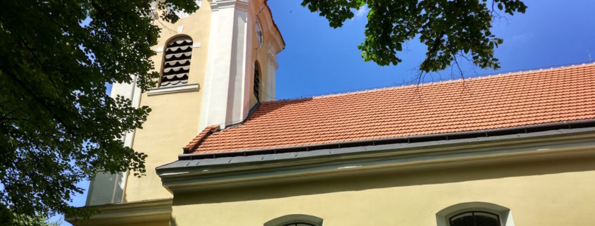 Kostel Velká nad Veličkou